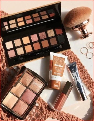 Eye-Shadow Palettes